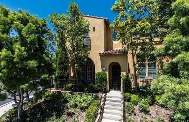 79 Chula Vista - 79 Chula Vista, Irvine, CA 92602