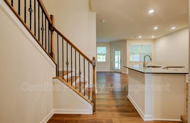 14061 Castle Nook Dr Gallery 4