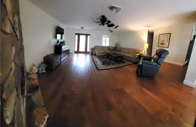 119 Placid DR Gallery 3