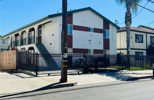 7228 Independence photos photos