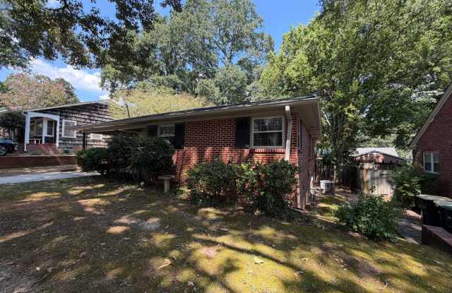 3/2 Brick House in Old East Rome- $1,495 Gallery 3