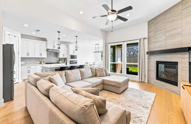 8716 Bur Oak Drive Gallery 3