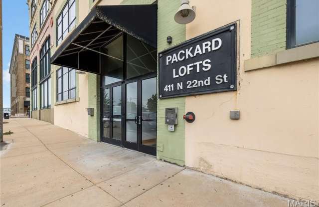 2201 Locust Street photos photos