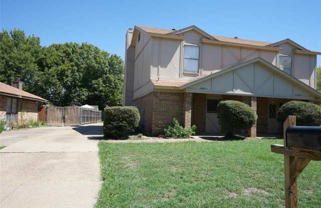 2405 Monte Carlo Drive - 2405 Monte Carlo Drive, Arlington, TX 76015