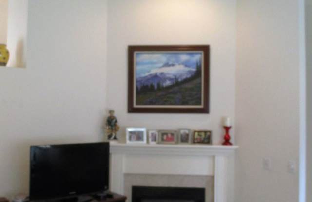12323 38th Ave Ct NW Gallery 4