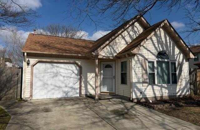 5936 Senators CT photos photos 5936 Senators CT photos photos