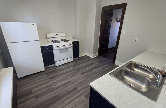 4848 Commonwealth Street photos photos