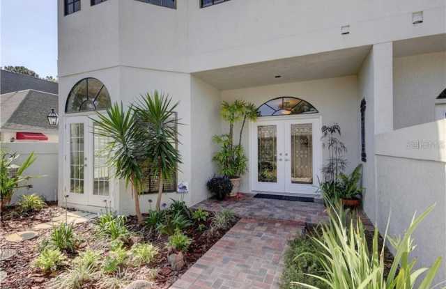 18724 WIMBLEDON CIRCLE - 18724 Wimbledon Circle, Cheval, FL 33558