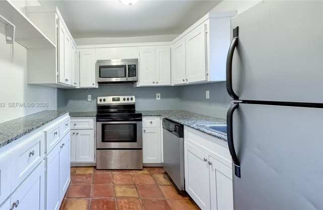 5319 Lake Boulevard, Delray Beach, FL 33484 - 4239 Gallery 1