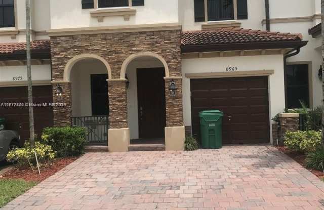 8965 NW 98th Ave photos photos