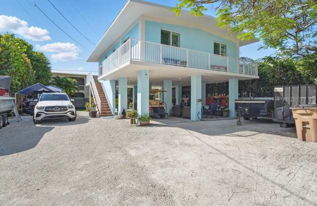 95401 Overseas Highway photos photos
