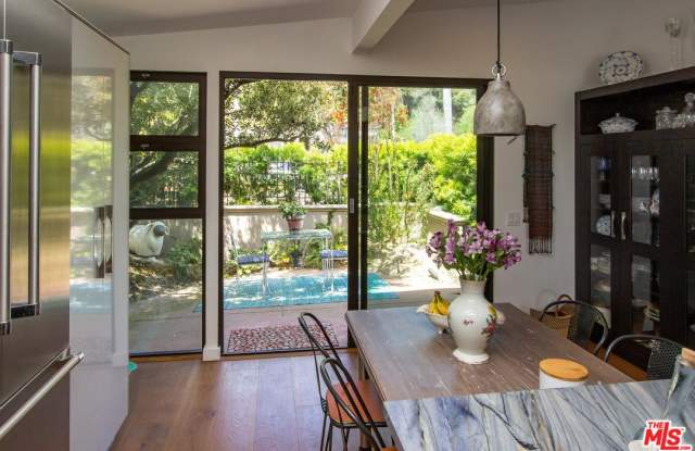 3436 CLOUDCROFT Drive Gallery 4
