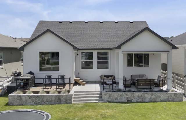 17552 Lucky Penny Lane Gallery 2