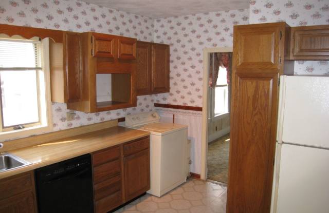 No Brokers Fee, In-Unit Washer and Dryer, Parking Included photos photos No Brokers Fee, In-Unit Washer and Dryer, Parking Included photos photos