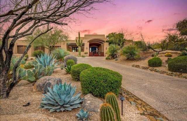 9162 E SKY LINE Drive Gallery 4