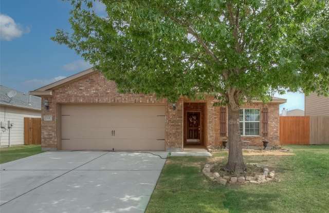 636 Noble Grove Lane - 636 Noble Grove Lane, Fort Worth, TX 76140