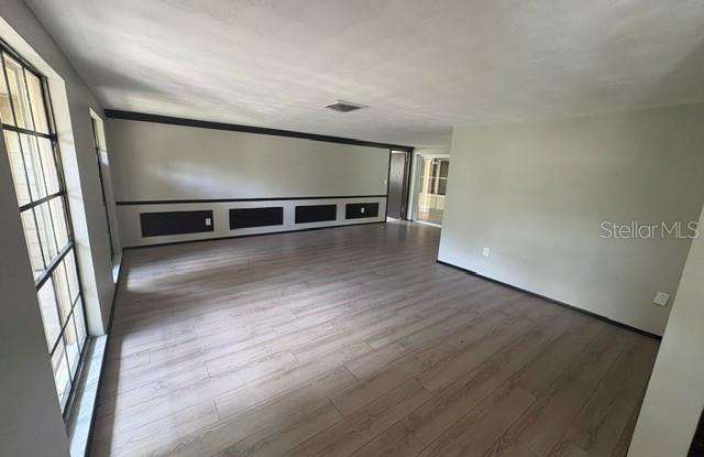 12517 Coffee Hill Row Gallery 3