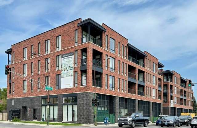 6338 Belmont photos photos