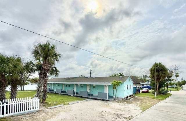 13207 3rd Street East - 2 Gallery 2