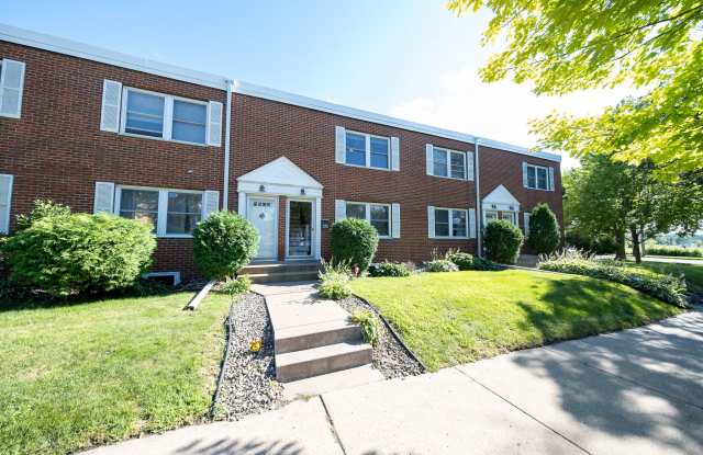 2050 Montreal Ave. photos photos