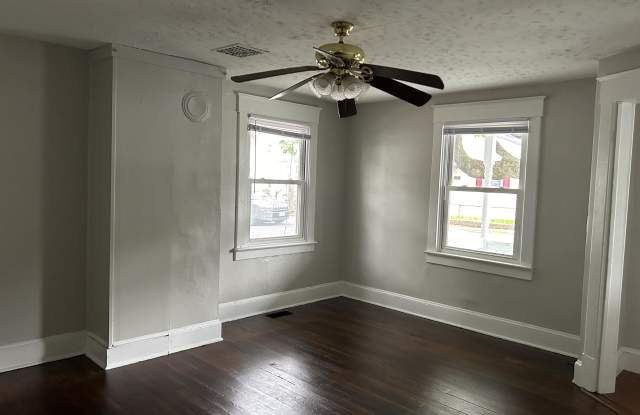 26 Jackson Ave. Gallery 2