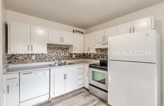 539 Swenson Ave photos photos