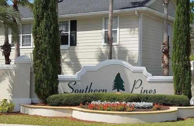 1301 EASTERN PECAN Place Gallery 3
