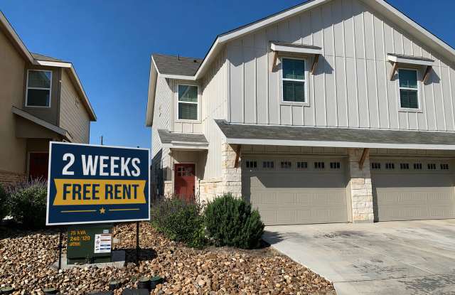 2 Weeks Free Rent / 3/2.5/1.5 /Includes Fridge, Washer & Dryer / Oversized 1 Car Garage / Fenced in Yard /  NBISD photos photos