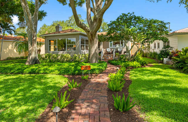 Historic Granada Terrace Home in St. Pete!! photos photos