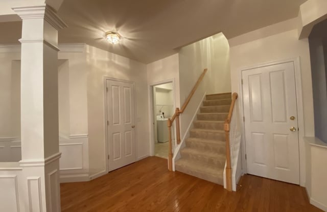 46 Tulip Cir. - 46 Tulip Circle, Worcester County, MA 01560