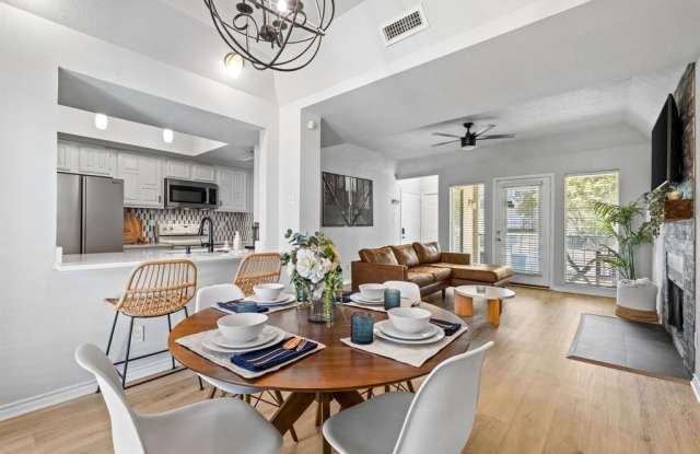 3105 San Jacinto Street - 3105 San Jacinto Street, Dallas, TX 75204