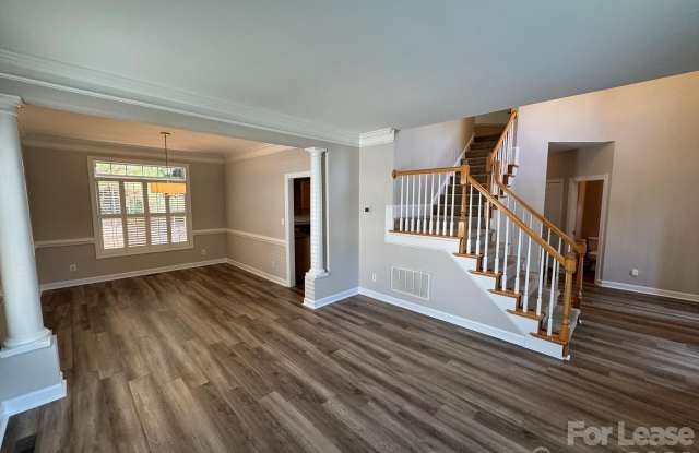 11432 McGinns Trace Court Gallery 4