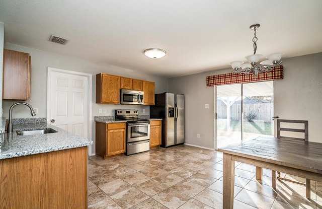 2713 Bluffs Court Gallery 2