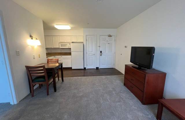 Skye Ridge photos photos