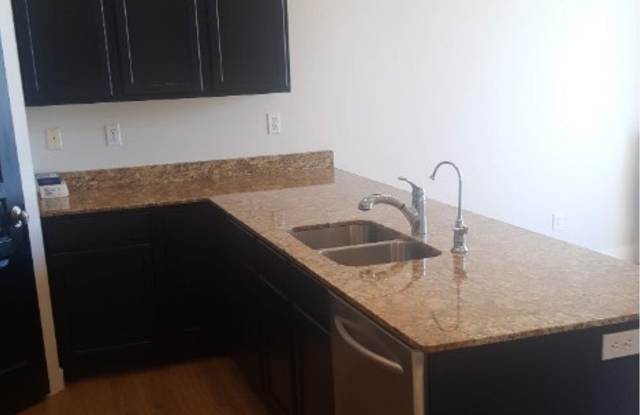 2861 W 100 S Gallery 4