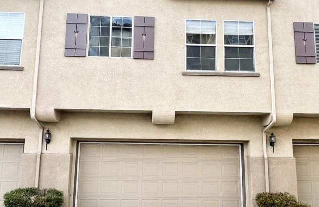 3115 Via Puerta - 3115 Via Puerta, Carlsbad, CA 92009