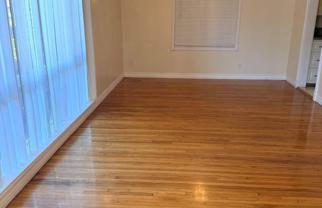 66 Quincy Avenue, Unit A Gallery 3