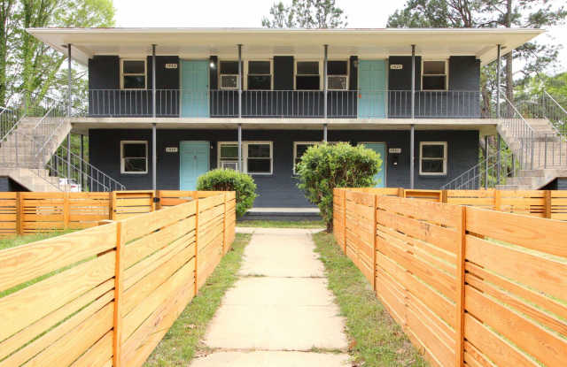 Awesome 2BR/1Bathroom Apartment in popular LAKEWOOD near Duke University! photos photos