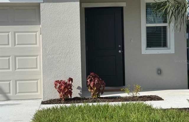 7111 WEEPING PINE Drive Gallery 3