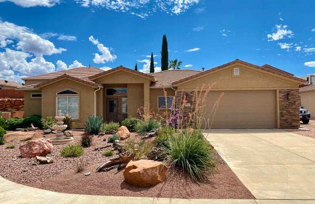 2621 W 570 N photos photos