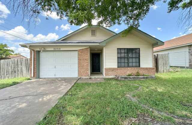 Viewable July 10th! Charming 3-Bedroom, 2-Bathroom Home photos photos