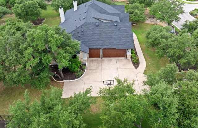 2716  Vista Heights DR Gallery 3