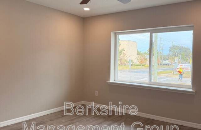 400 Avenue C, SE Gallery 4