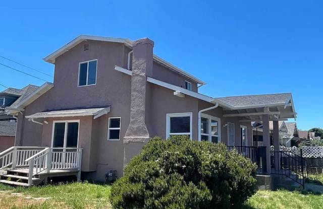 Fully Remodeled 3-Bedroom, 2-Bathroom Home at 5483 Wadean Place, Oakland - 5483 Wadean Place, Oakland, CA 94601