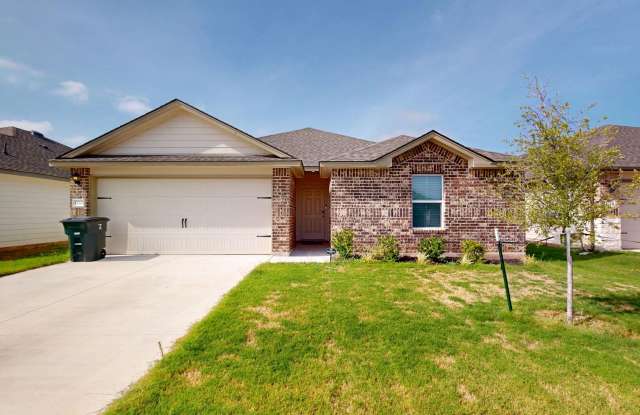2 WEEKS FREE + $1,725 RENT ALMOST BRAND NEW HOME BY FORT HOOD! photos photos