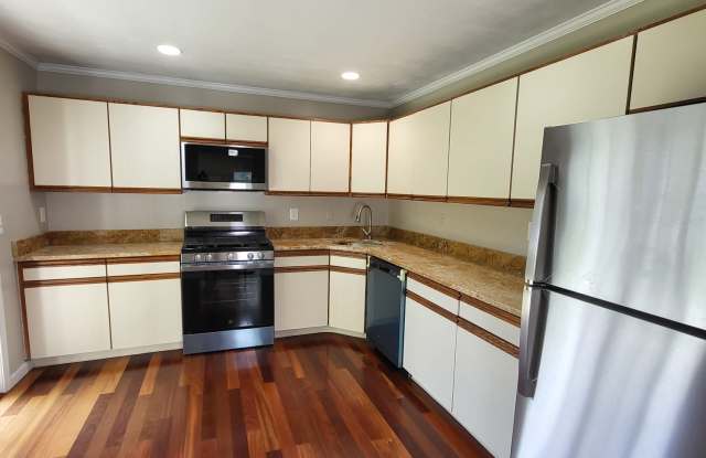 89 Chambord Ct Gallery 2