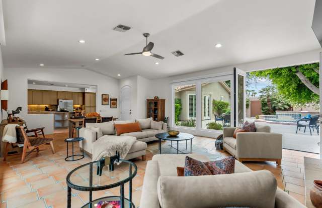 78900 Rio Seco Gallery 3