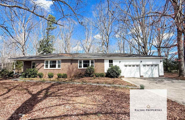 Spacious Living on a Generous Lot in Easley — Now Available for Rent! photos photos