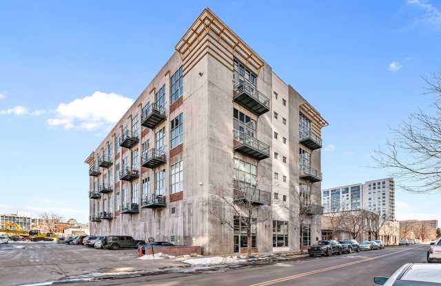 Beautiful Golden Triangle Loft! photos photos
