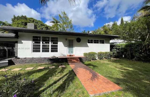 811 NE 70th St photos photos 811 NE 70th St photos photos